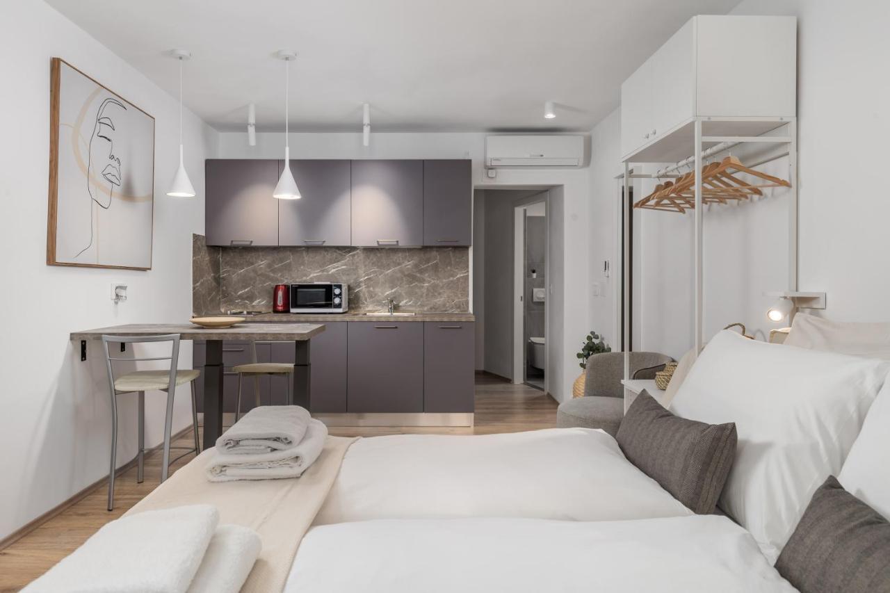 Main Street Apartments 2 里耶卡 外观 照片