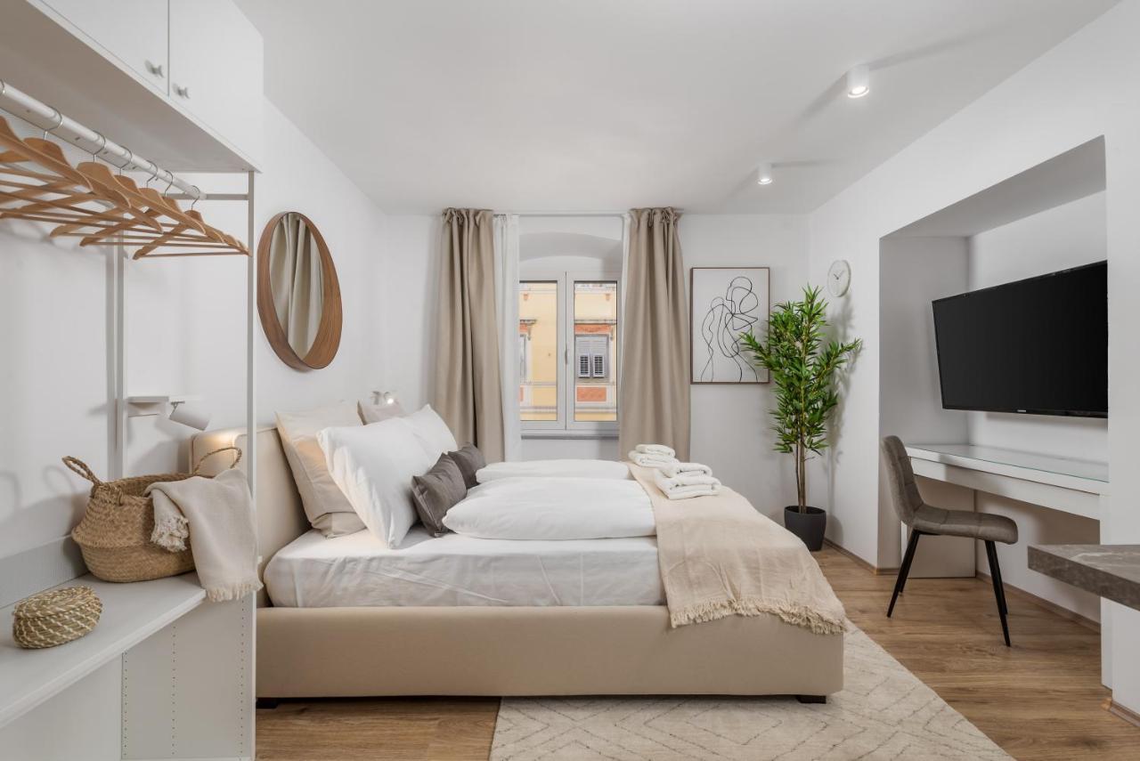 Main Street Apartments 2 里耶卡 外观 照片
