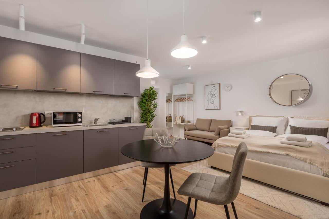Main Street Apartments 2 里耶卡 外观 照片